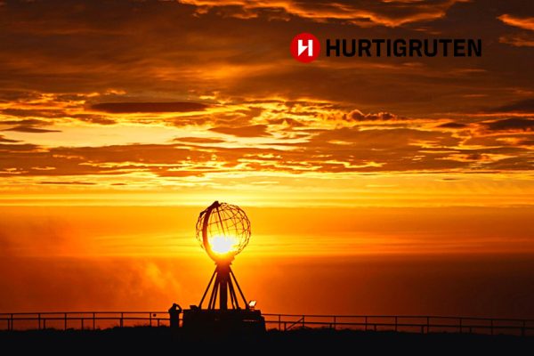 Midnight Sun Cruise Hurtigruten