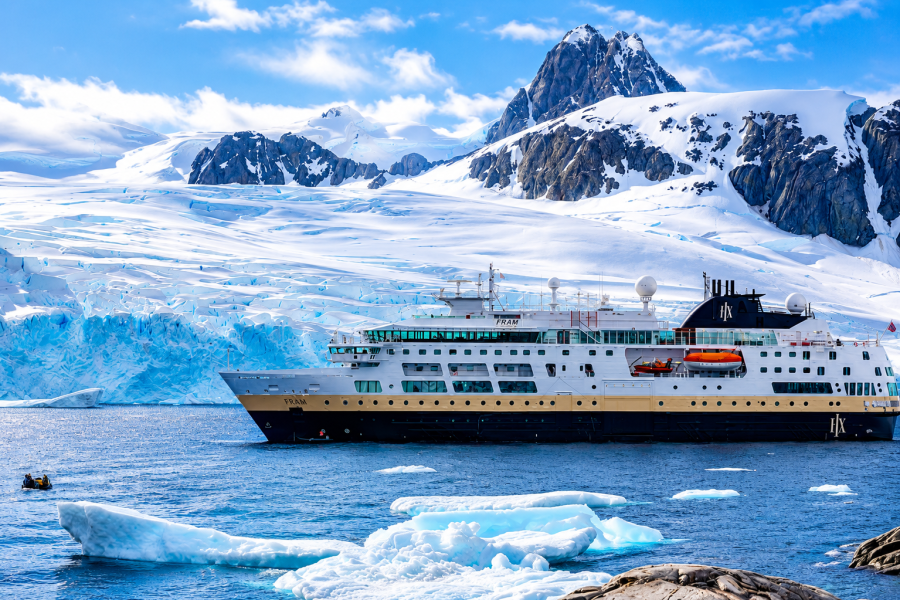 Antarctica - Petermann Island - MS Fram - HX